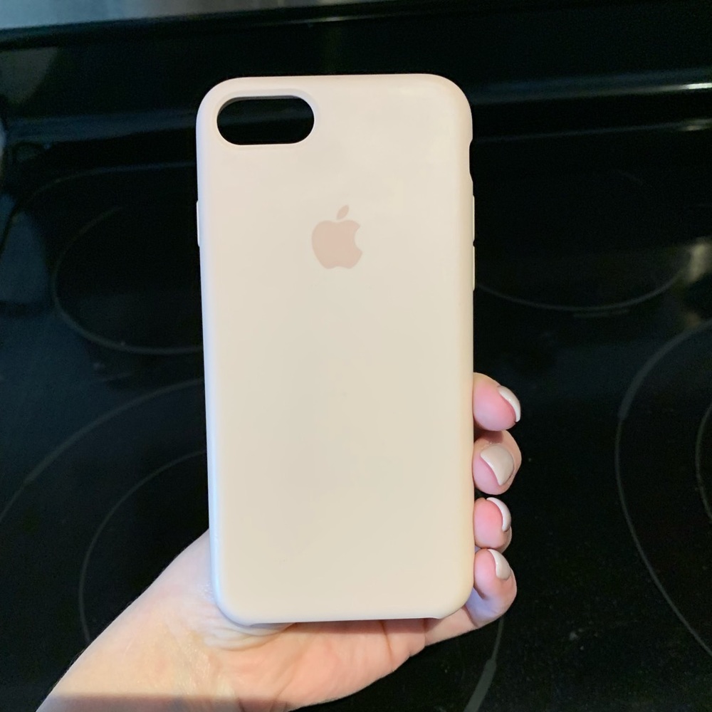 iPhone 7 blush Apple cover